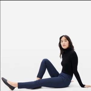 NWOT Everlane Side Zip Cotton Stretch
Pants Navy Women’s Size 0